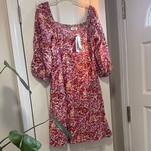 NWT Gilli Floral Square-Neck Puff-Sleeve Dress - Pink Multi floral